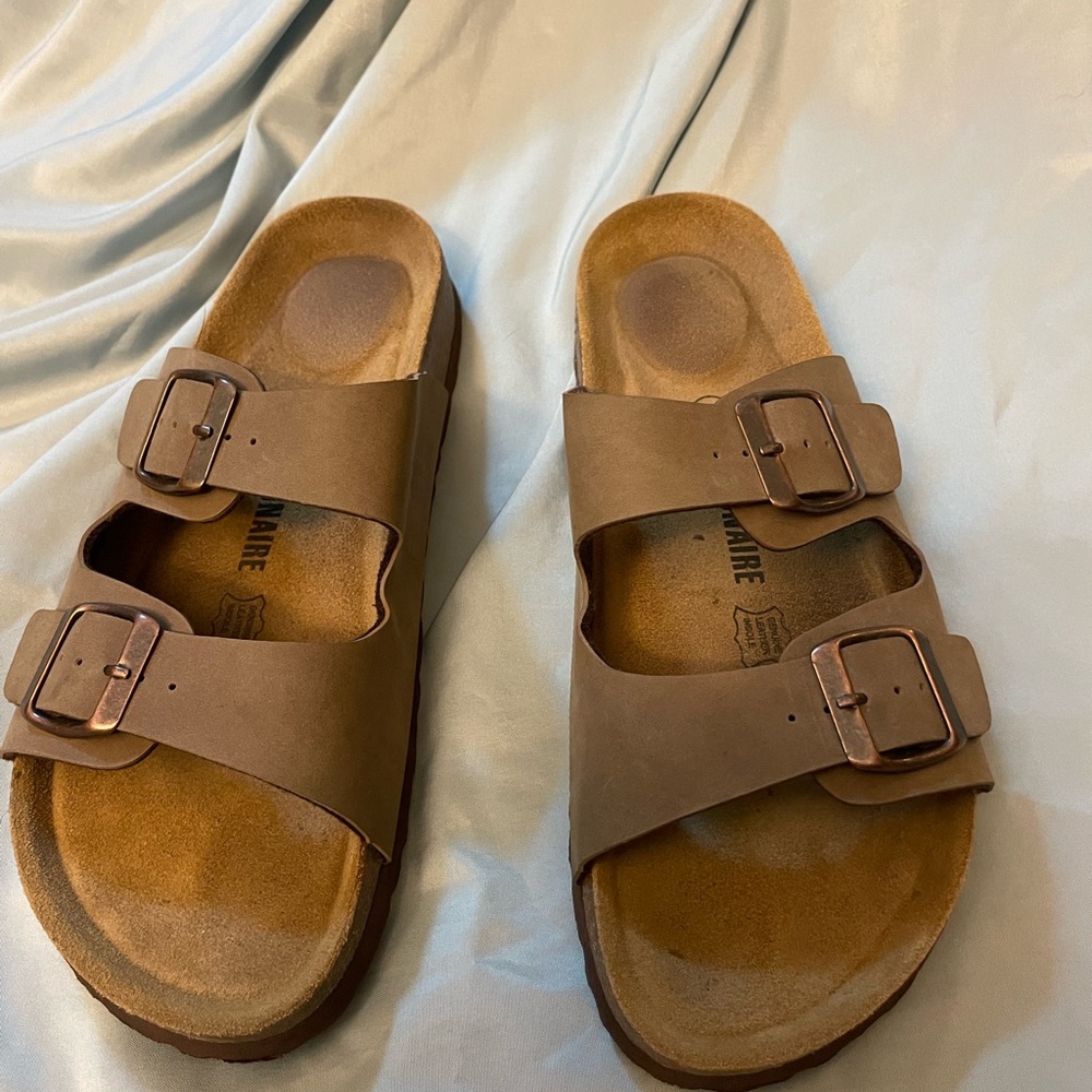 CUSHIONAIRE Lane Cork Footbed Sandals for Women